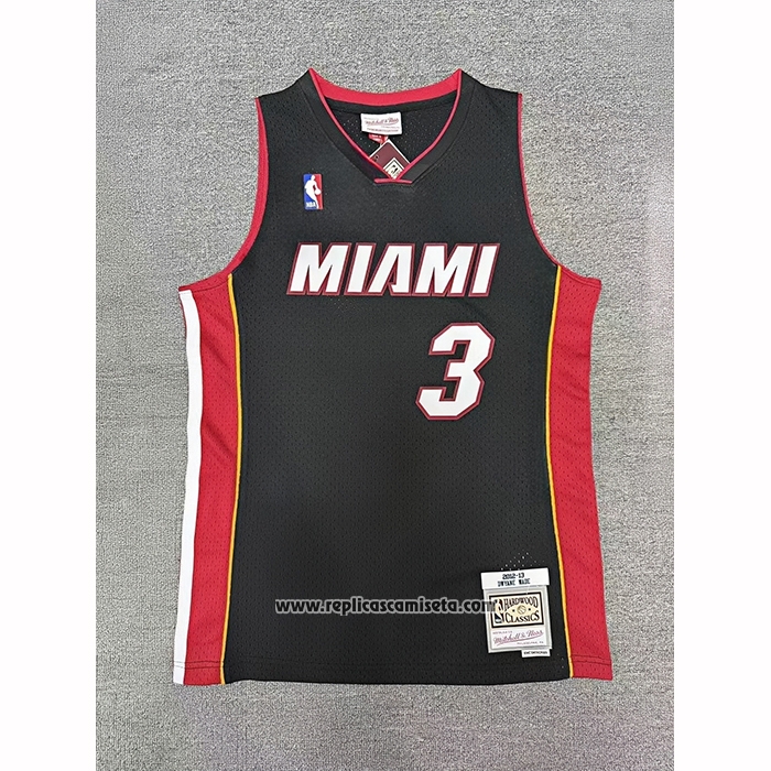 Camiseta Miami Heat Dwyane Wade NO 3 Mitchell & Ness 2012-13 Negro